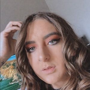 Meet your Posher, Maggie